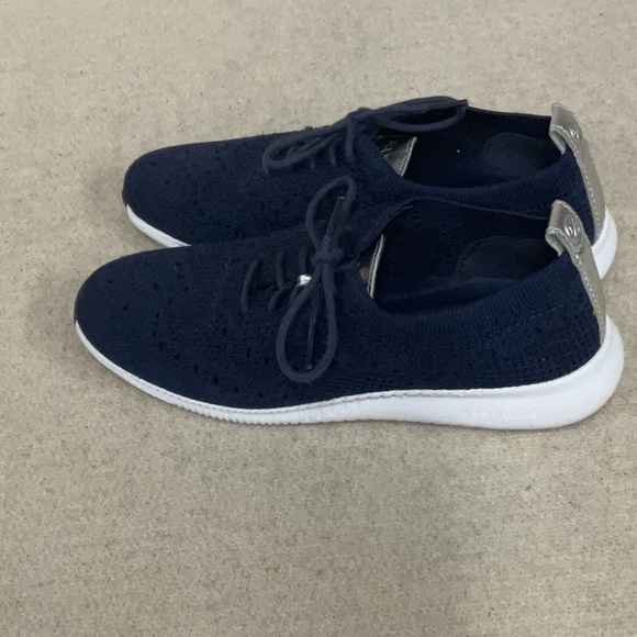 EUC Boys Cole Haan sneakers - Picture 1 of 6